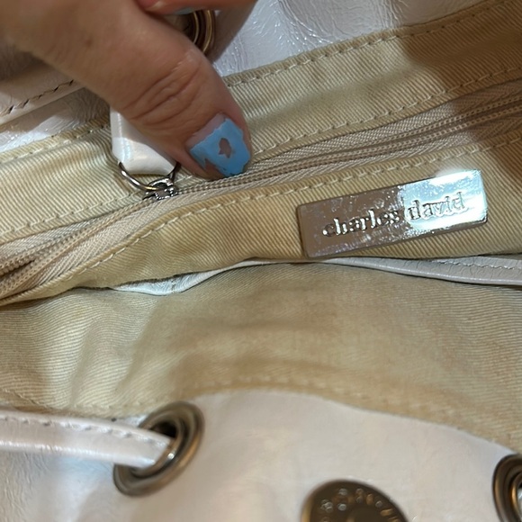 Charles David Quilted Tote - Picture 3 of 13